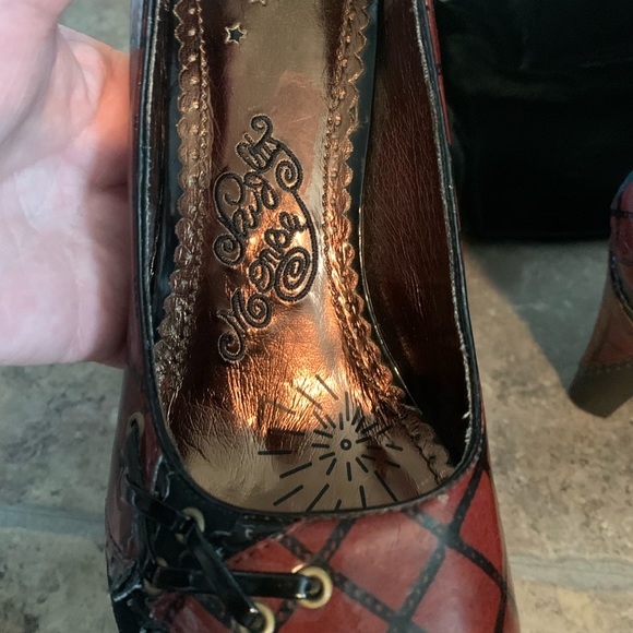 Vintage shoes4 inch heal Naughty Monkey . - Picture 4 of 6